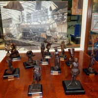 rnsemble-figurines-tableau
