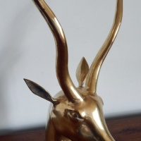sculpture-laiton