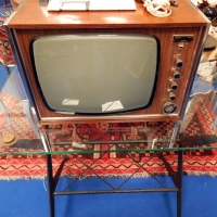 televiseur-portatif-1968