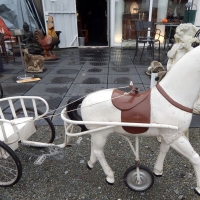 Cheval en tôle Sulky à pédales