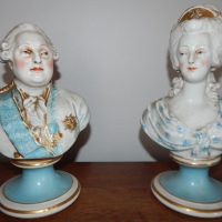 Bustes Louis XVI et Marie Antoinette porcelaine de Sèvres signés